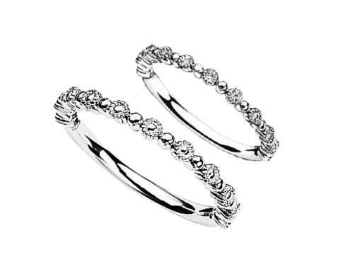 17:ロゼ　福岡で結婚指輪が安い 左：¥75,600-　右：¥74520-